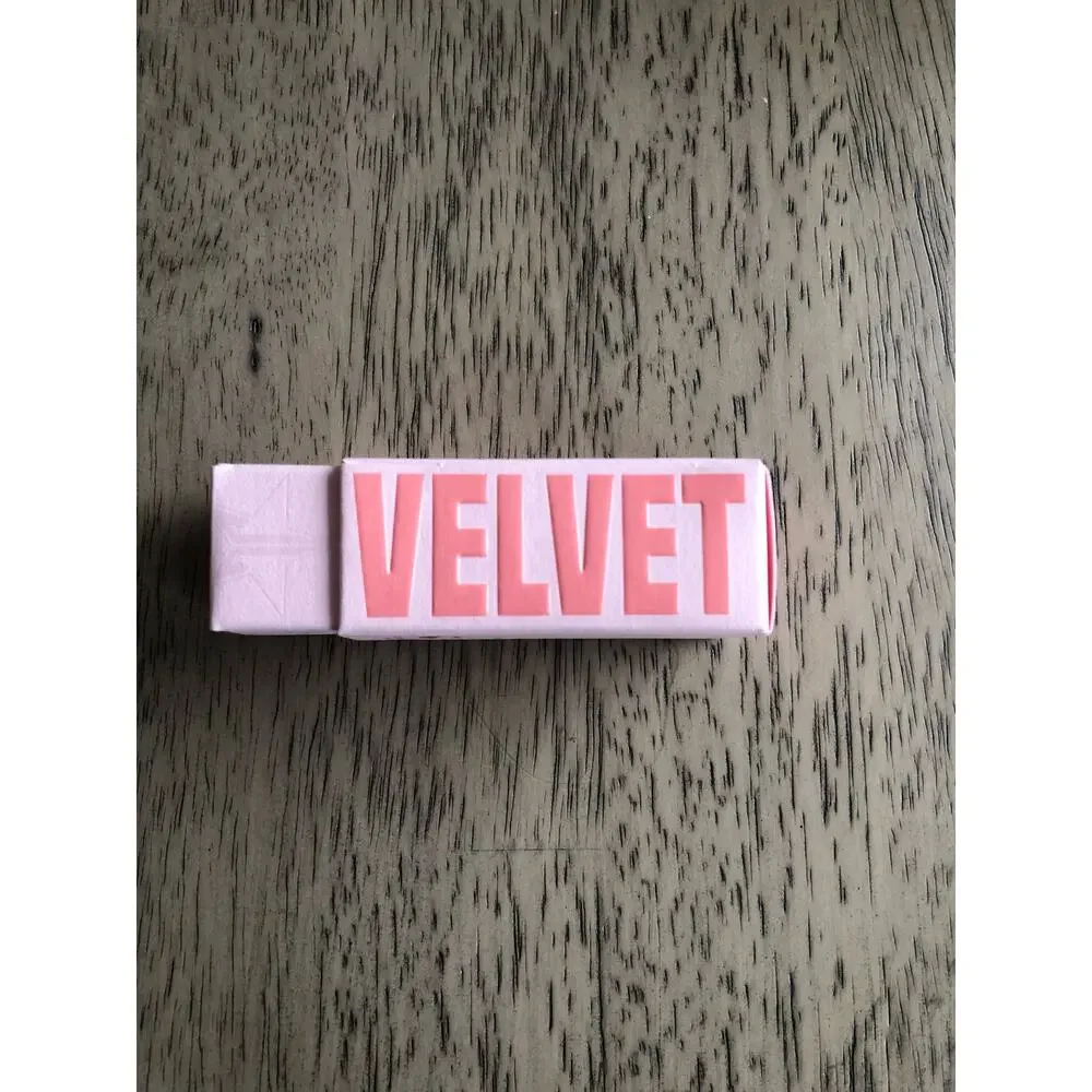 Jeffree Star Velvet Trap Lipstick in Kumquat